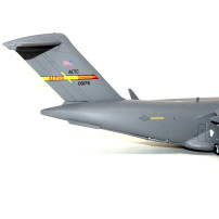 Macheta Boeing C-17A Globemaster III U.S. Air Force "Altus Air Force Base" 00-0179 Scara 1/200