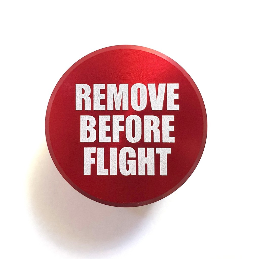Capac mufa bricheta REMOVE BEFORE FLIGHT