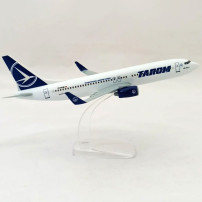 Macheta Tarom Boeing 737-800 YR-BGM Mihai Viteazul Scara 1:200
