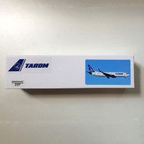 Macheta Tarom Boeing 737-800 YR-BGM Mihai Viteazul Scara 1:200