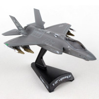 Macheta Lockheed Martin F-35 Lightning II U.S. Air Force USAF Scara 1:144