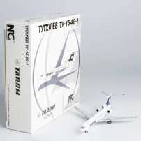 Macheta NG Model Tupolev Tu-154B Tarom "Anti-Glare Coating" YR-TPB Scara 1:400