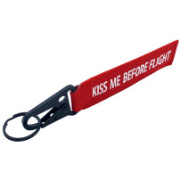 Breloc cu Carabina - Kiss Me Before Flight