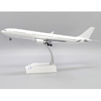 Macheta JC Wings Airbus A330-300 Blank Scara 1:200