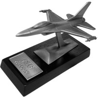 F16 Falcon Desk Model