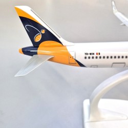 Macheta HiSky Airbus A321-271NX (LR) YR-WIN Scara 1:150