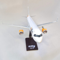 Macheta HiSky Airbus A321-271NX (LR) YR-WOW Scara 1:100