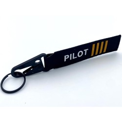 Breloc cu Carabina - Pilot 4 Trese