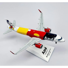 Macheta JC Wings Airbus A320neo Azul "Mickey Mouse nas nuvens" PR-YSH Scara 1:200