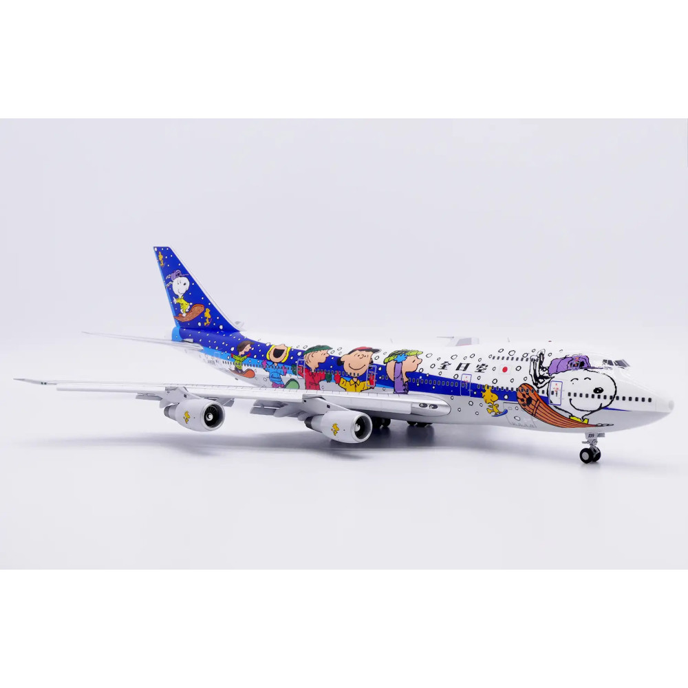 JC Wings Boeing 747-100 All Nippon (ANA) "Snoopy" Flaps Down JA8139 Scale 1:200 Aircraft Model