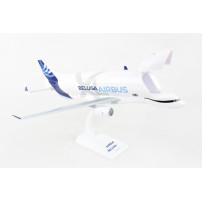 Macheta SkyMarks Airbus A330-743L Beluga XL House Color #4 F-GXLJ Scara 1:150