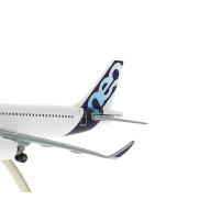 Macheta Airbus A350-1000 - Scara 1:400