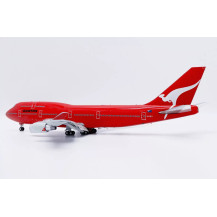 Macheta JC Wings Boeing 747-400 Qantas "All Red" Flaps Down VH-OEJ Scara 1:200